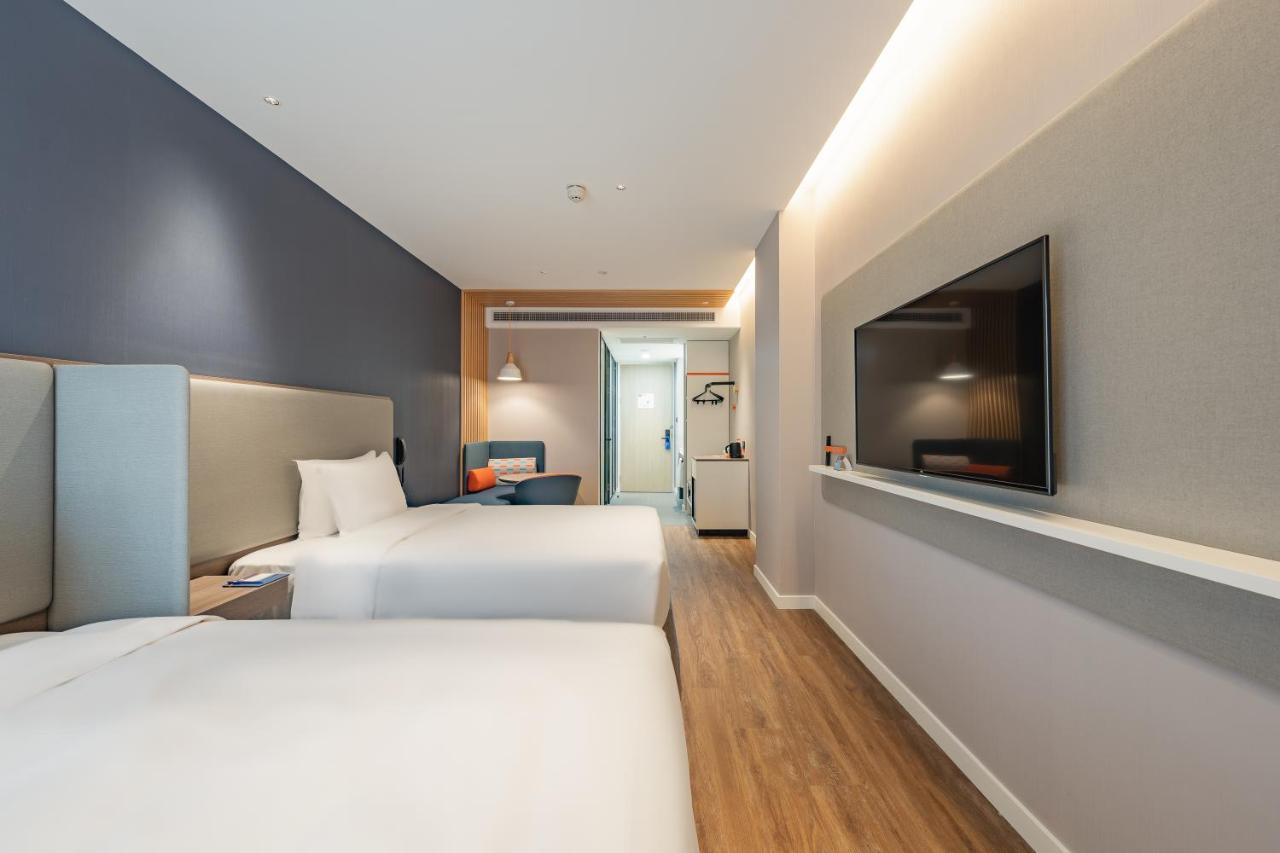 Holiday Inn Express Shanghai Expo Centre By Ihg Eksteriør bilde